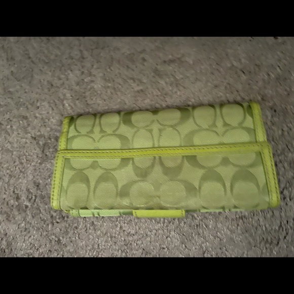 Coach wallet - Picture 2 of 3